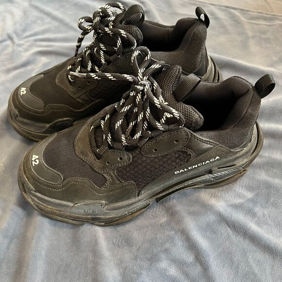 Balenciage Tripe S Sneakers - Picture 1 of 9